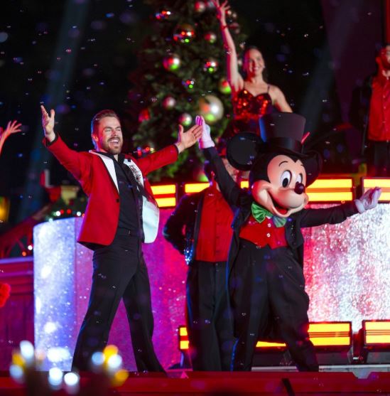 The Wonderful World of Disney: Holiday Spectacular--Here Are the Celebrities Scheduled to Appear